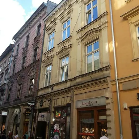 Florianska Apartment-2