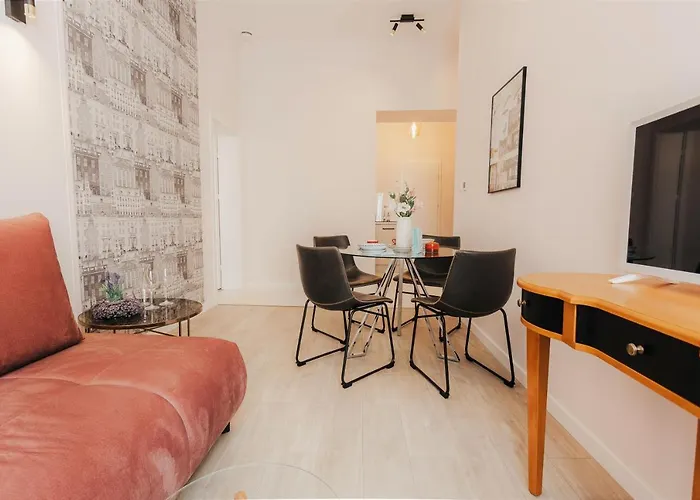 DeLux OldTown Kochanowskiego 30